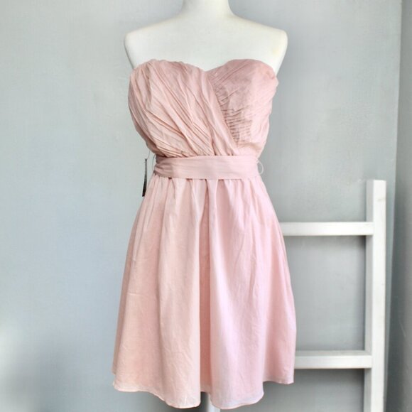 Express Pale Blush Pink Ruched Sweetheart Neckline Mini Dress Size 12 NWT - Picture 1 of 7